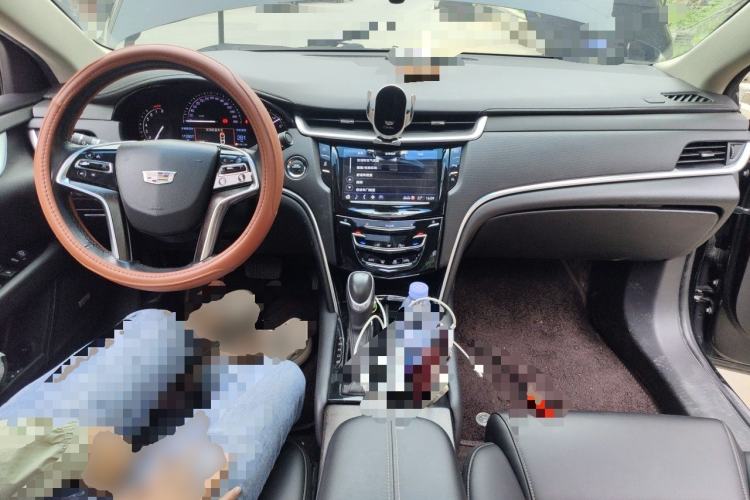 Used Cadillac XTS 2018 28T Tech Edition Center Console
