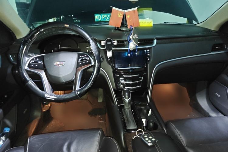 Used Cadillac XTS 2018 28T Elite Edition Center Console