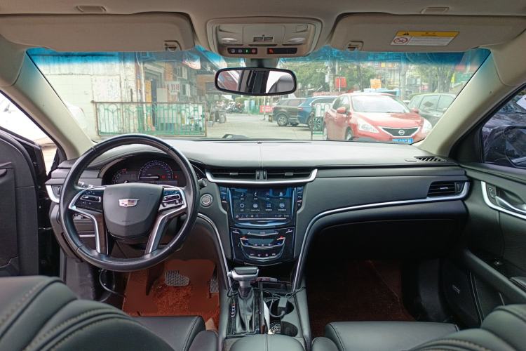 Used Cadillac XTS 2018 28T Tech Edition Center Console