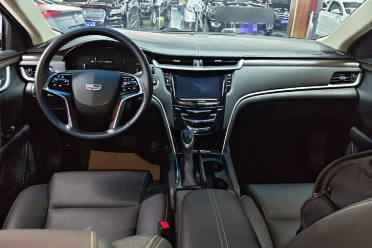 Used Cadillac XTS 2018 28T Elite Edition Center Console