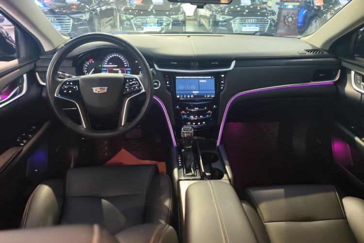 Used Cadillac XTS 2018 28T Tech Edition Center Console
