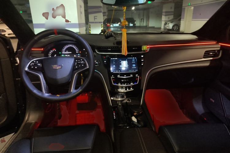 Used Cadillac XTS 2018 28T Tech Edition Center Console