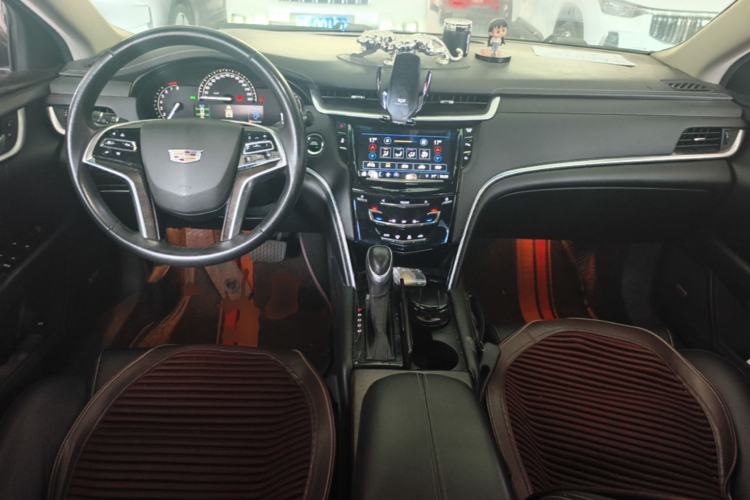 Used Cadillac XTS 2018 28T Tech Edition Center Console