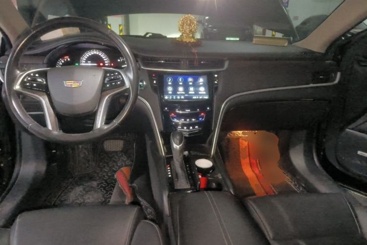 Used Cadillac XTS 2018 28T Elite Edition Center Console