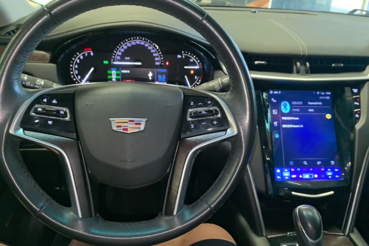 Used Cadillac XTS 2018 28T Elite Edition Center Console
