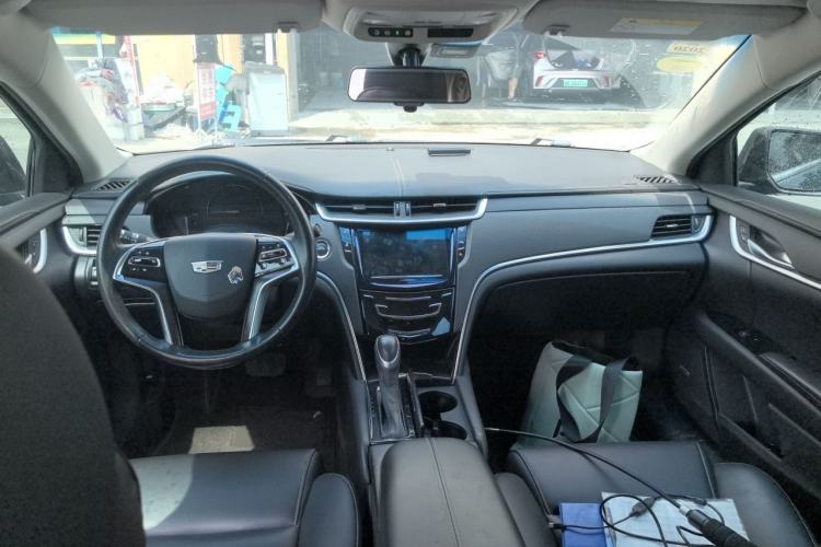 Used Cadillac XTS 2018 28T Tech Edition Center Console