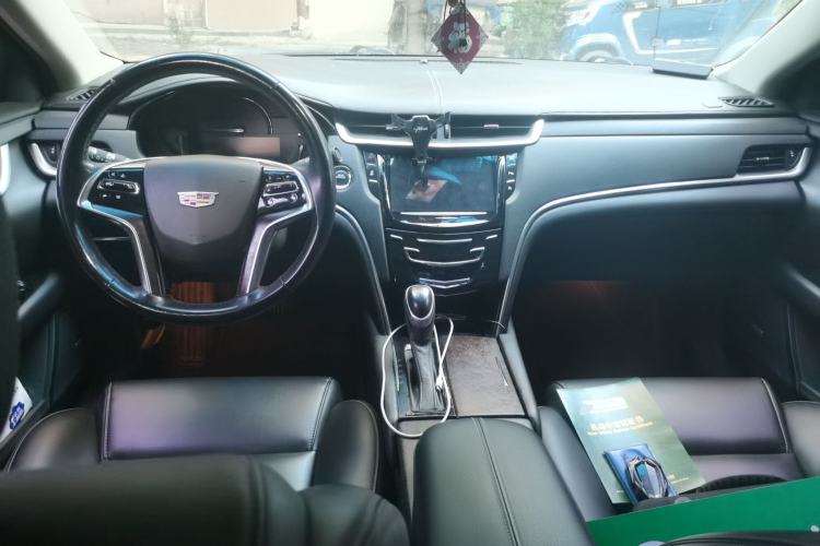 Used Cadillac XTS 2018 28T Tech Edition Center Console