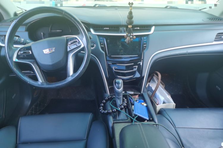 Used Cadillac XTS 2018 28T Tech Edition Center Console