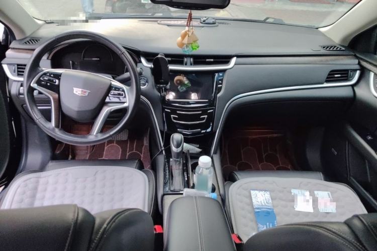 Used Cadillac XTS 2018 28T Elite Edition Center Console