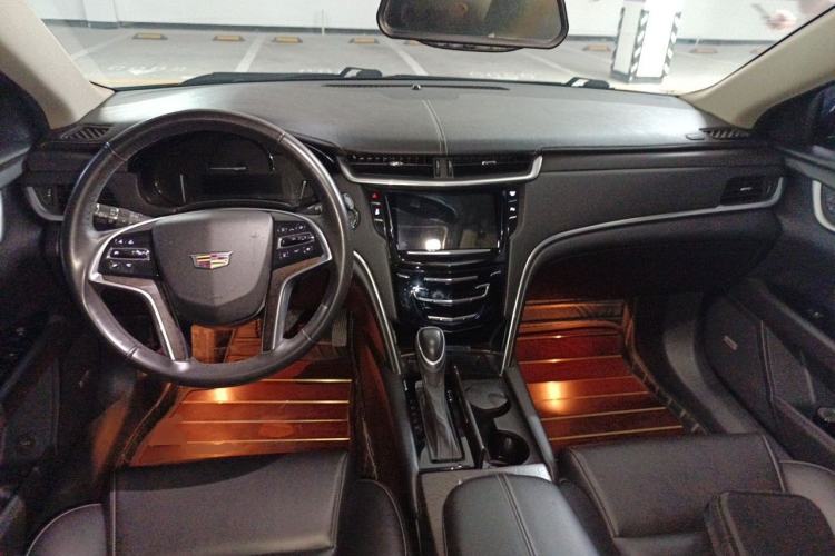 Used Cadillac XTS 2018 28T Tech Edition Center Console
