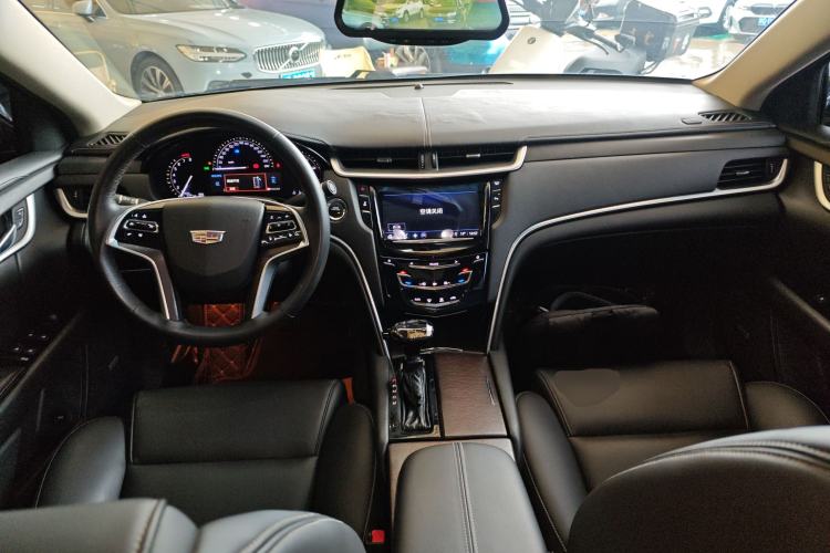 Used Cadillac XTS 2018 28T Tech Edition Center Console