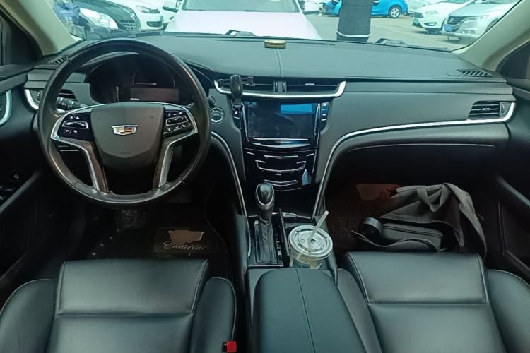 Used Cadillac XTS 2018 28T Tech Edition Center Console