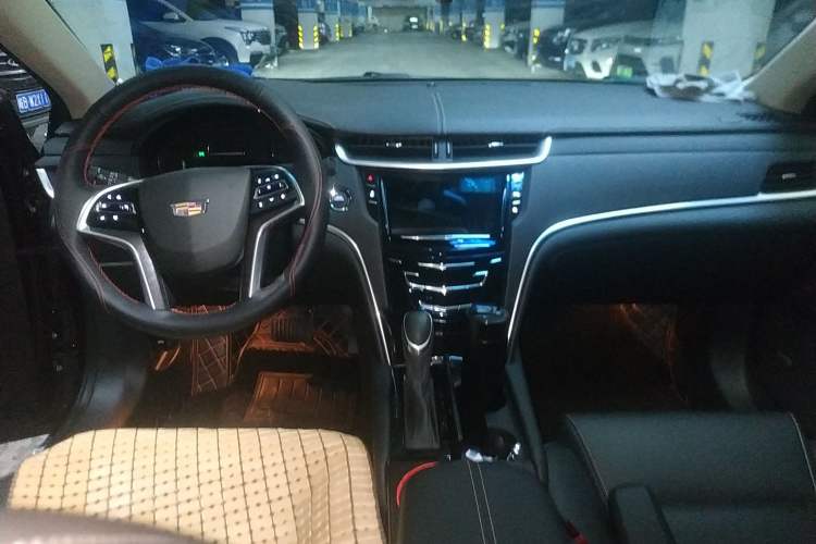 Used Cadillac XTS 2018 28T Tech Edition Center Console