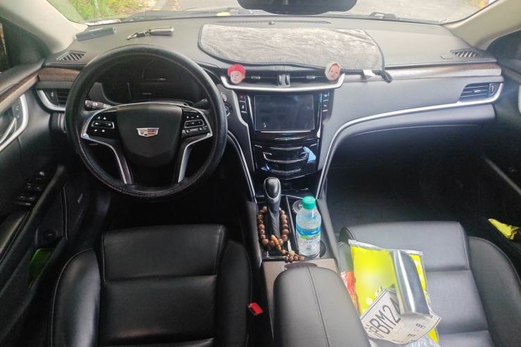 Used Cadillac XTS 2018 28T Elite Edition Center Console