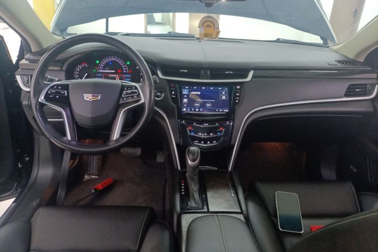 Used Cadillac XTS 2018 28T Tech Edition Center Console