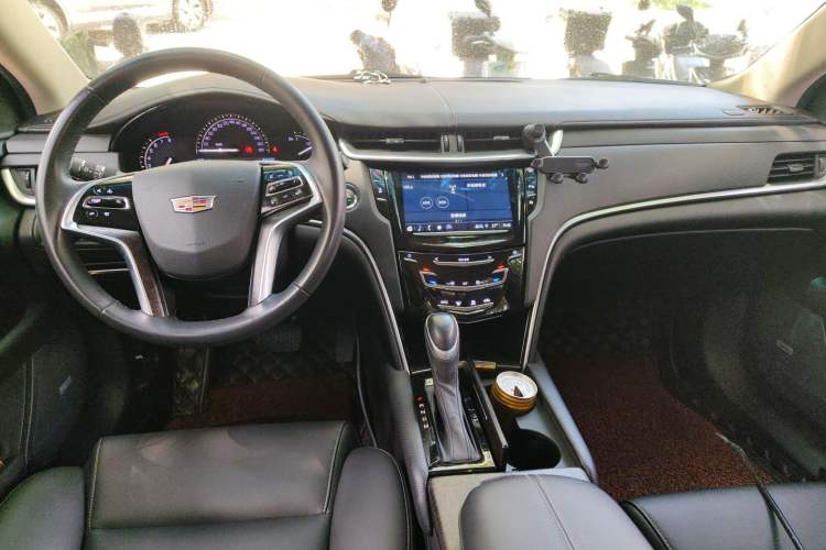 Used Cadillac XTS 2018 28T Tech Edition Center Console