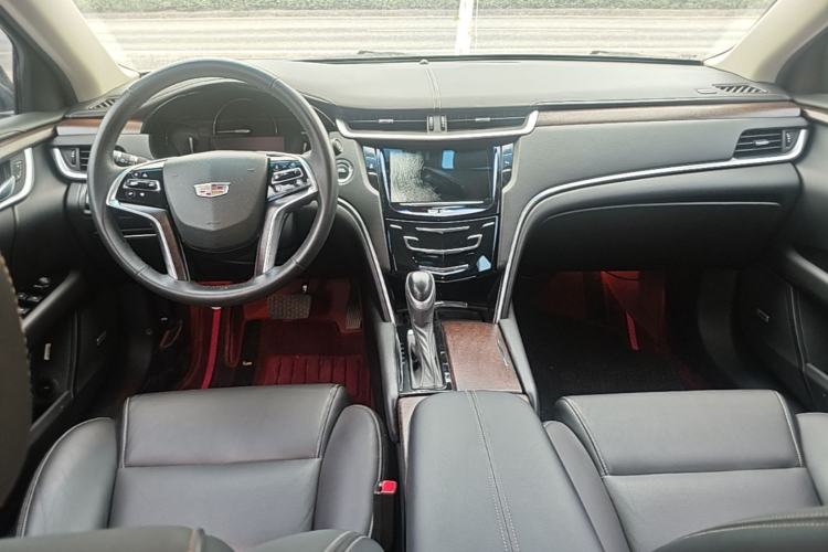 Used Cadillac XTS 2018 28T Elite Edition Center Console