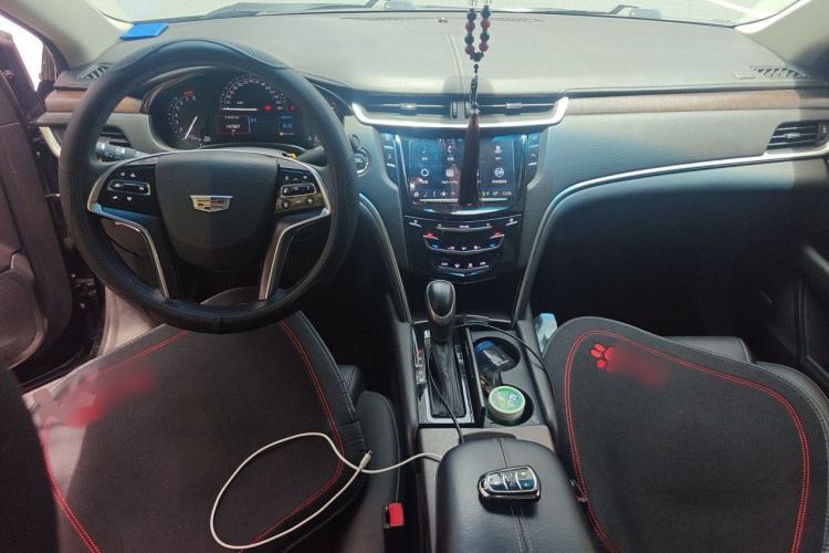 Used Cadillac XTS 2018 28T Elite Edition Center Console