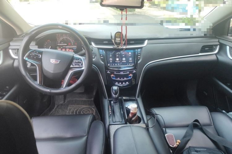 Used Cadillac XTS 2018 28T Tech Edition Center Console