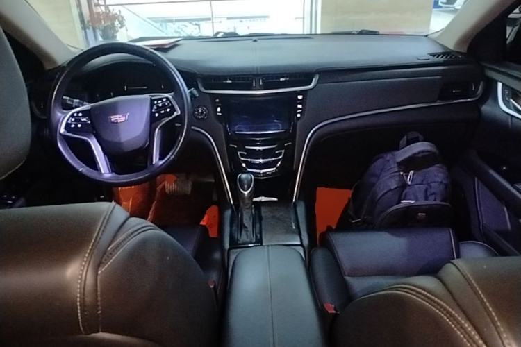 Used Cadillac XTS 2018 28T Tech Edition Center Console