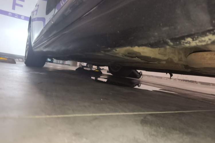 Used Cadillac XTS 2018 28T Tech Edition Chassis Front Left