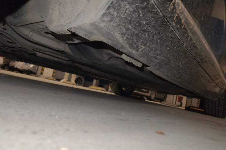 Used Cadillac XTS 2018 28T Elite Edition Chassis Front Left