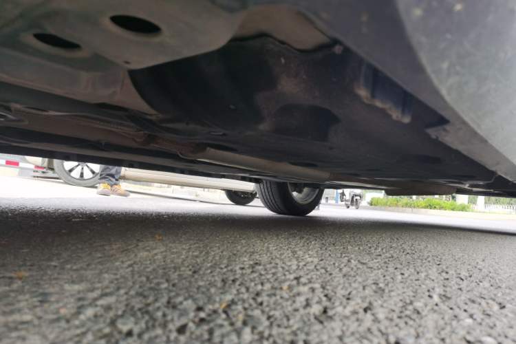 Used Cadillac XTS 2018 28T Elite Edition Chassis Front Left