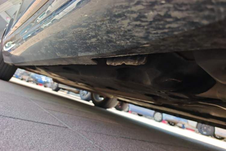 Used Cadillac XTS 2018 28T Elite Edition Chassis Front Right