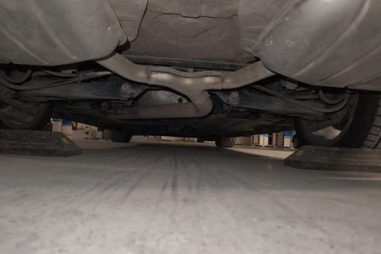 Used Cadillac XTS 2018 28T Elite Edition Chassis Rear