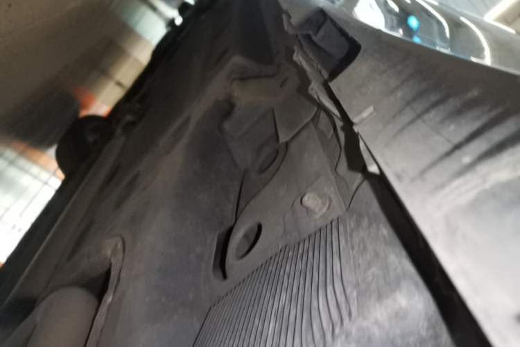Used Cadillac XTS 2018 28T Elite Edition Chassis Rear Left