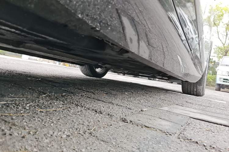 Used Cadillac XTS 2018 28T Elite Edition Chassis Rear Right