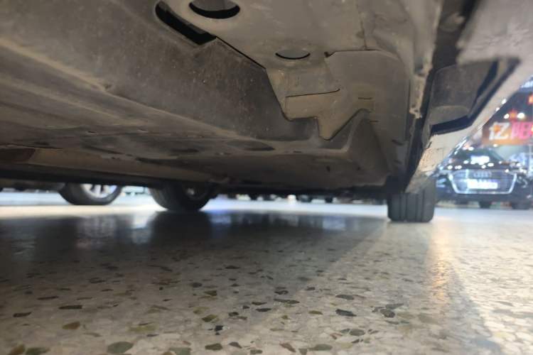 Used Cadillac XTS 2018 28T Tech Edition Chassis Rear Right
