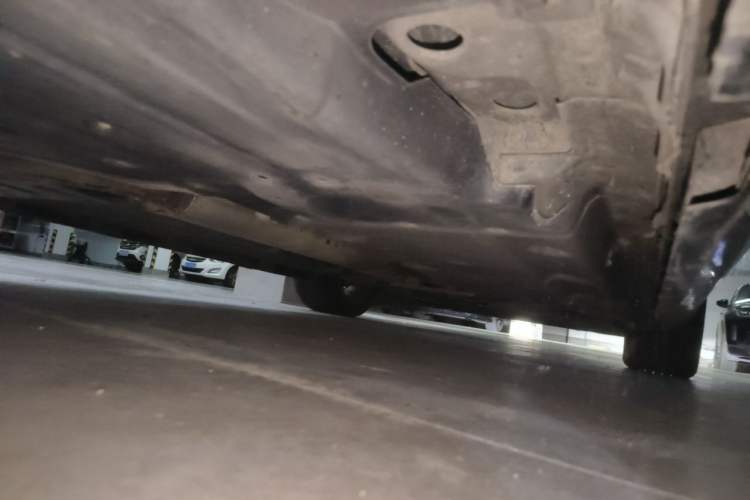 Used Cadillac XTS 2018 28T Elite Edition Chassis Rear Right