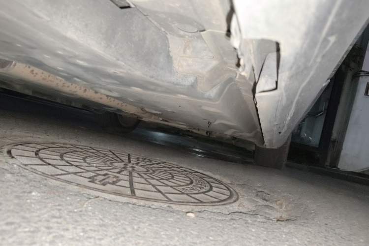 Used Cadillac XTS 2018 28T Elite Edition Chassis Rear Right