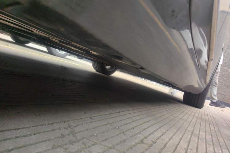 Used Cadillac XTS 2018 28T Elite Edition Chassis Rear Right