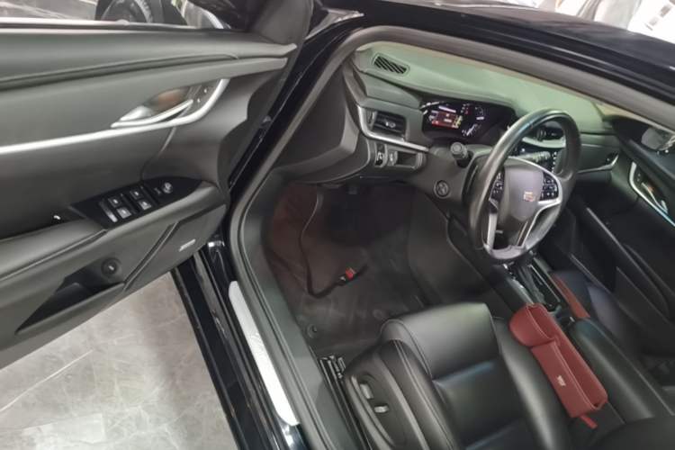 Used Cadillac XTS 2018 28T Tech Edition Driver Seat