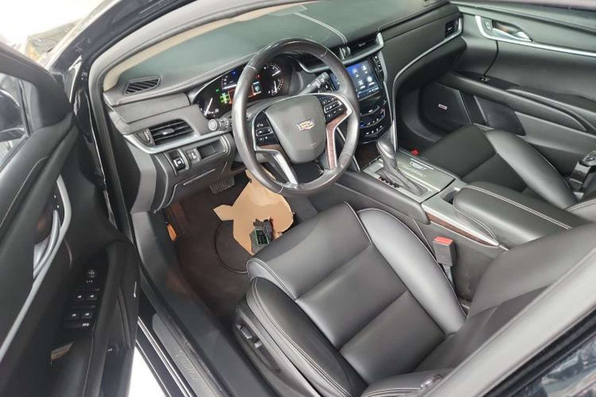 Used Cadillac XTS 2018 28T Tech Edition Driver Seat