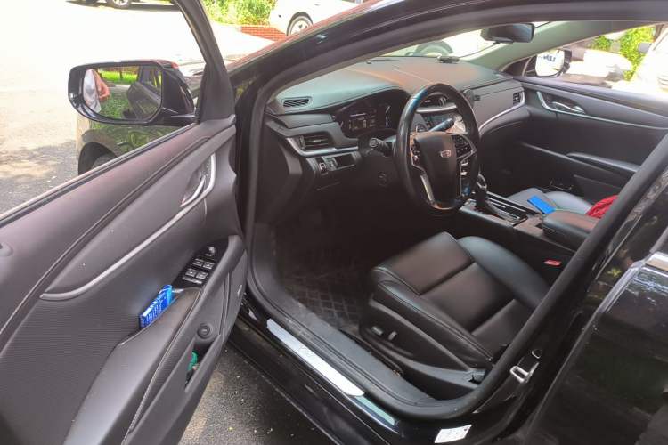 Used Cadillac XTS 2018 28T Tech Edition Driver Seat