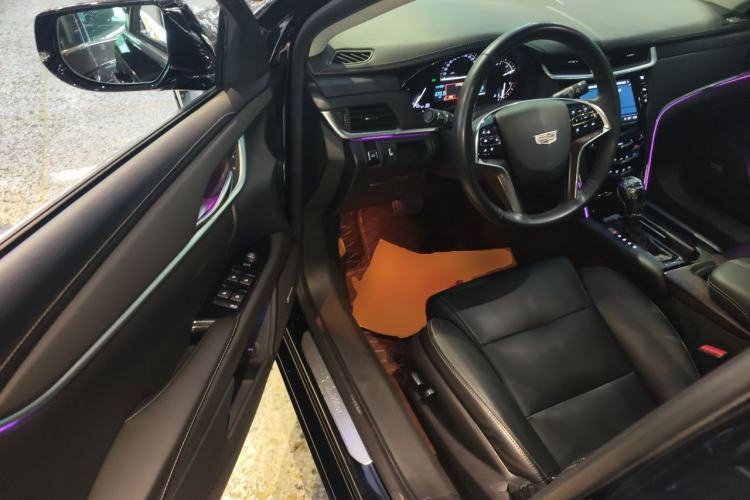 Used Cadillac XTS 2018 28T Tech Edition Driver Seat