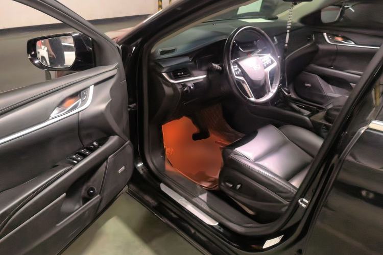Used Cadillac XTS 2018 28T Tech Edition Driver Seat
