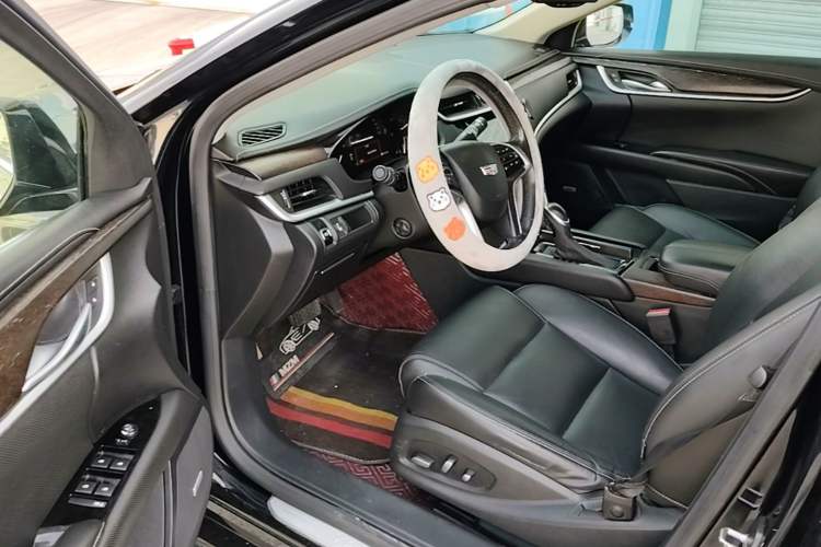 Used Cadillac XTS 2018 28T Elite Edition Driver Seat