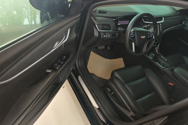 Used Cadillac XTS 2018 28T Tech Edition Driver Seat