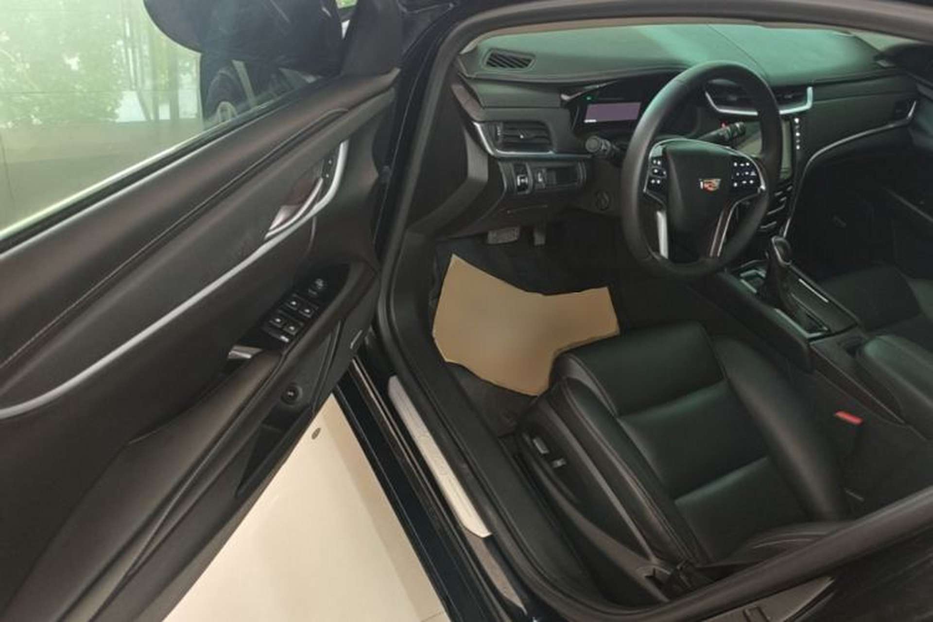 Used Cadillac XTS 2018 28T Tech Edition Driver Seat