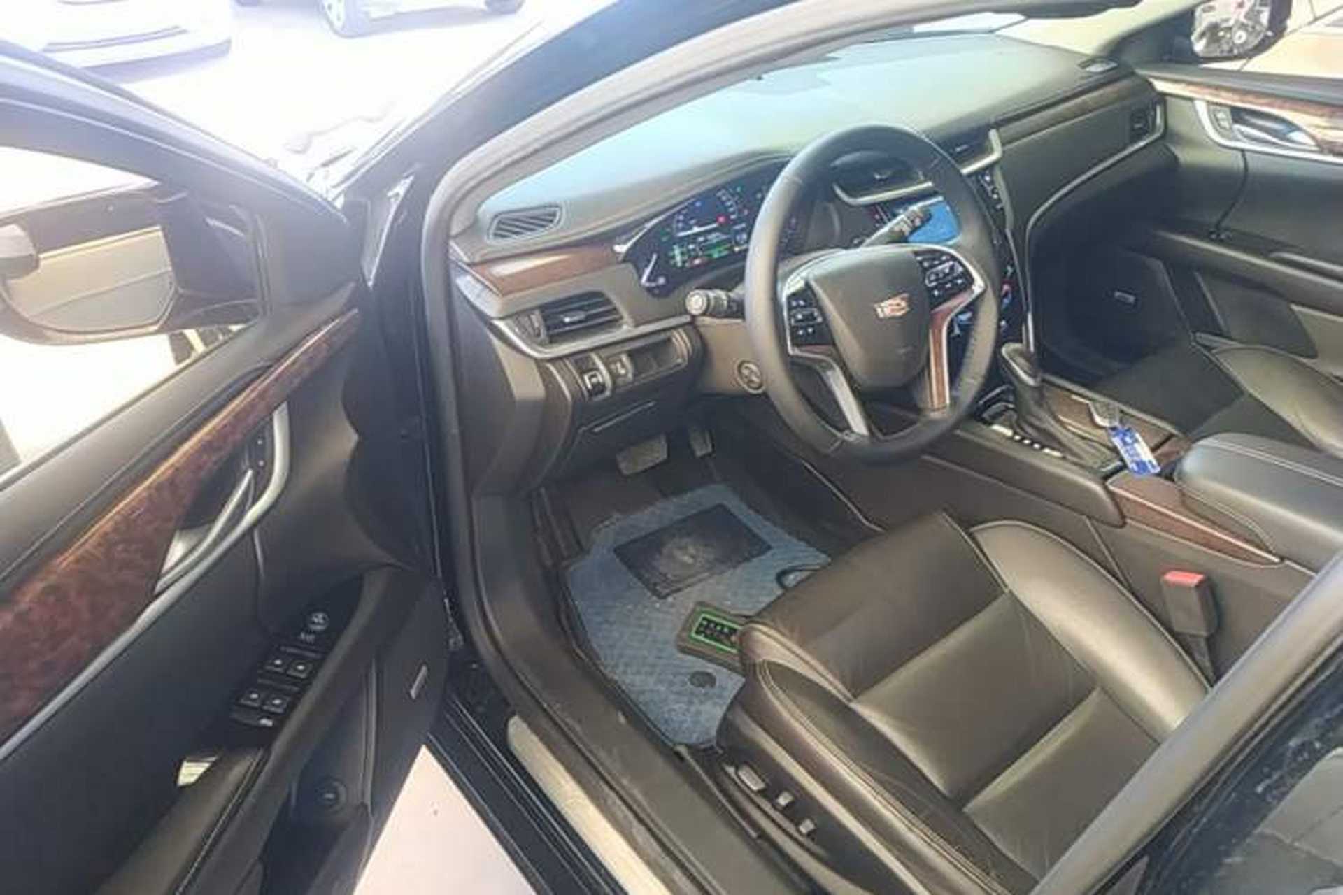 Used Cadillac XTS 2018 28T Elite Edition Driver Seat