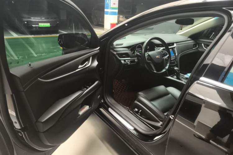 Used Cadillac XTS 2018 28T Tech Edition Driver Seat