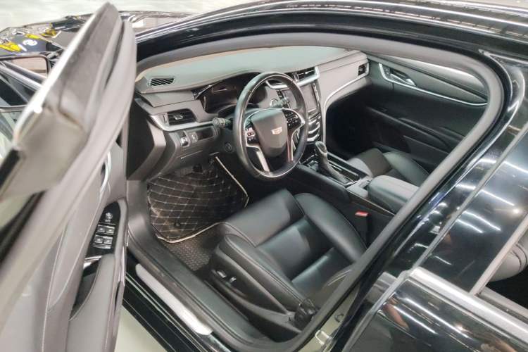 Used Cadillac XTS 2018 28T Tech Edition Driver Seat