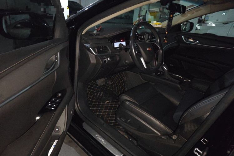 Used Cadillac XTS 2018 28T Tech Edition Driver Seat