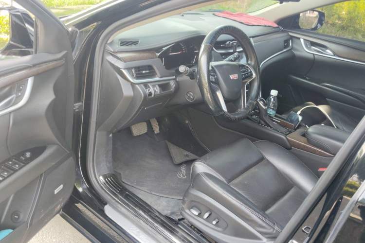 Used Cadillac XTS 2018 28T Elite Edition Driver Seat