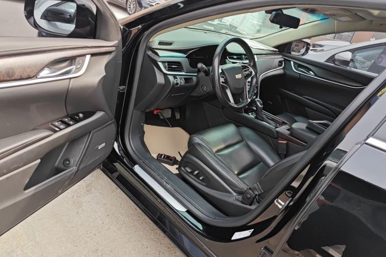 Used Cadillac XTS 2018 28T Elite Edition Driver Seat
