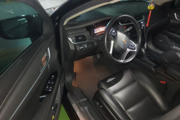 Used Cadillac XTS 2018 28T Tech Edition Driver Seat